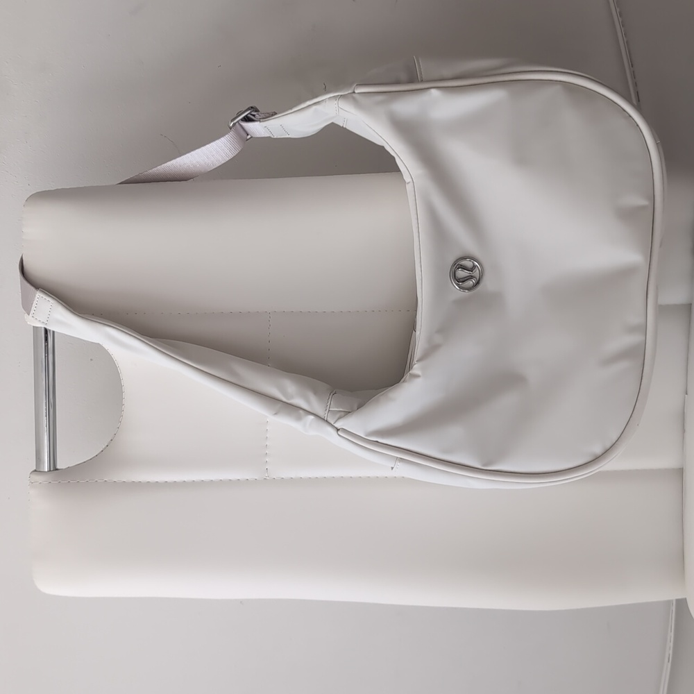 New Without Tags Lululemon City Essentials White Opal Shoulder Bag